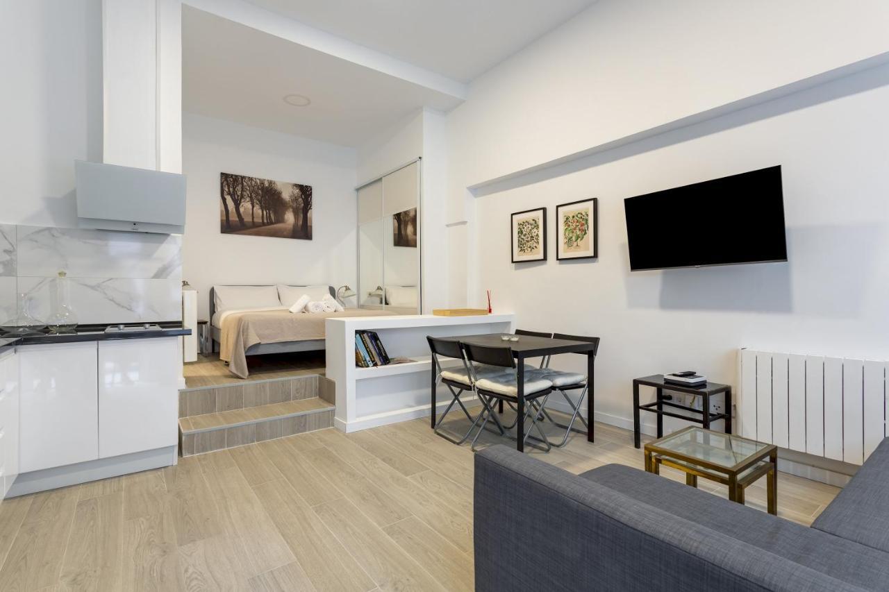 1 Bedroom 1 Bathroom Furnished - Av De America - Studio - Mintystay Μαδρίτη Εξωτερικό φωτογραφία